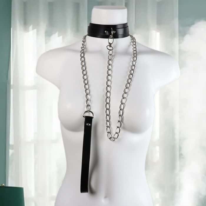 Collar Cosplay Halskette Leder mit Leine 1